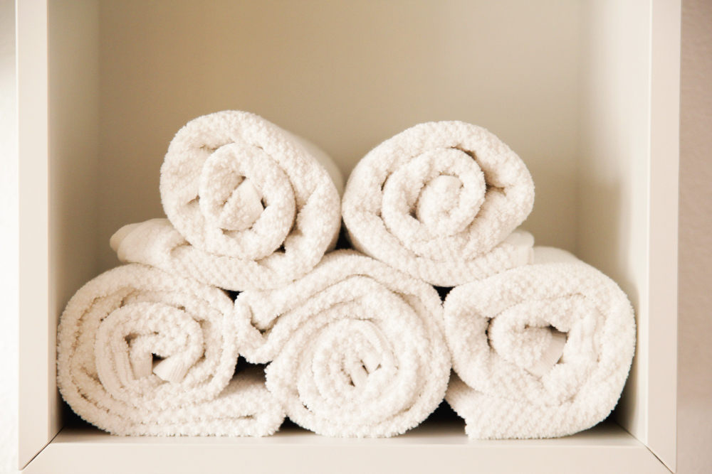 how to choose the right gym towel service: what to consider