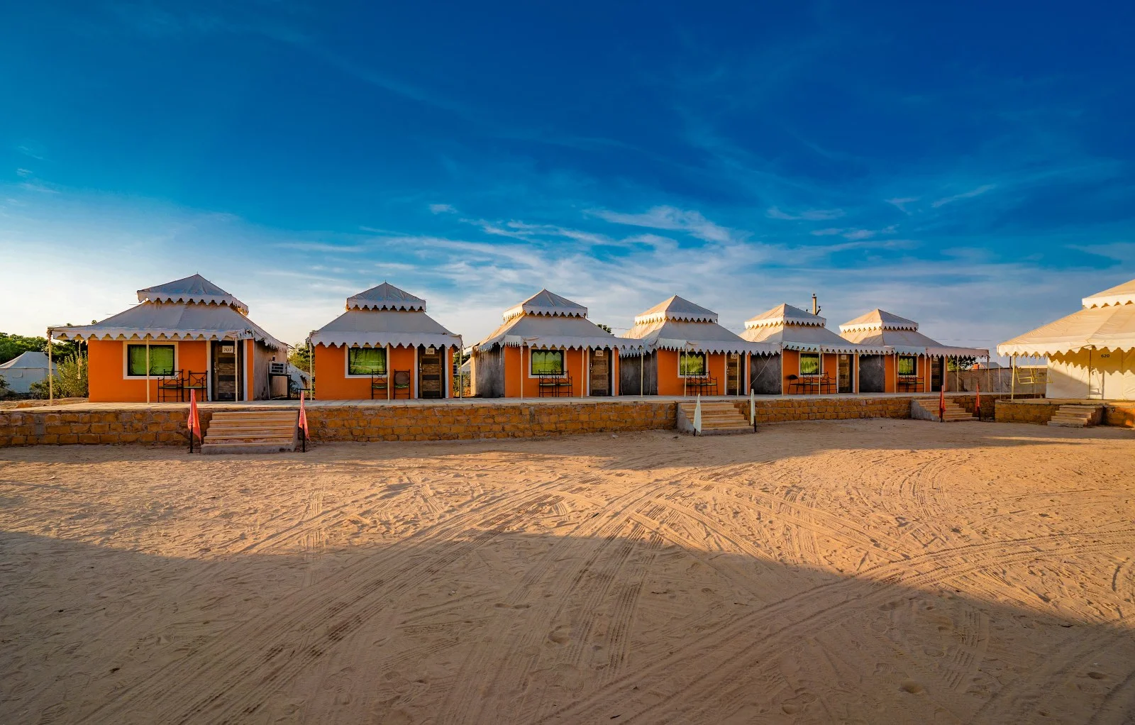 discover the sparkling gem located in the heart of jaisalmer city’s endless desert