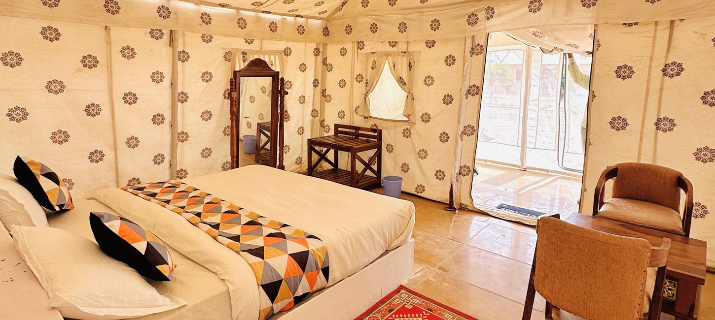 top rated camps in jaisalmer for luxury stays and thrilling safaris